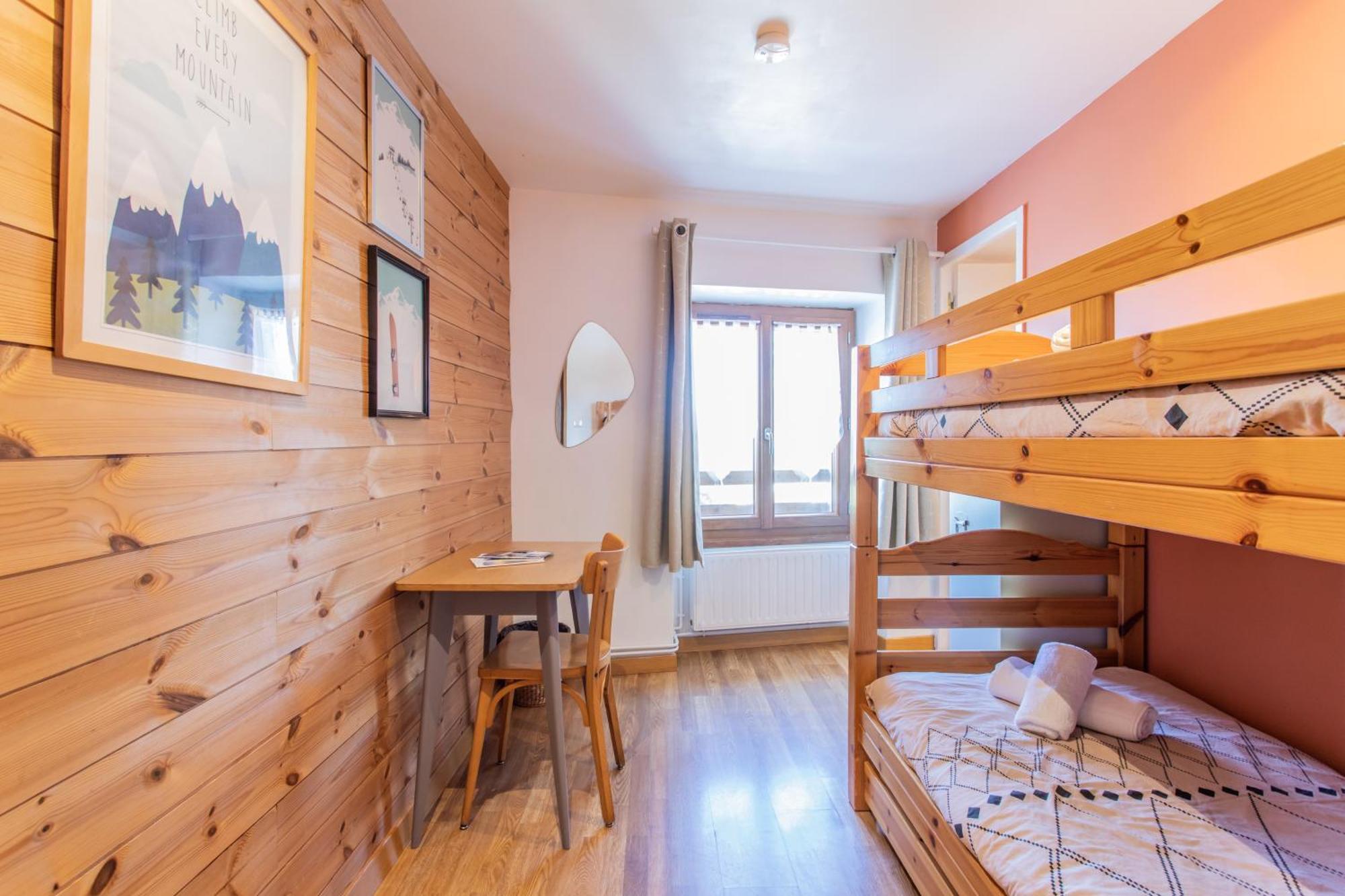 Auberge Le Vieux Chaillol Saint-Michel-de-Chaillol Номер фото