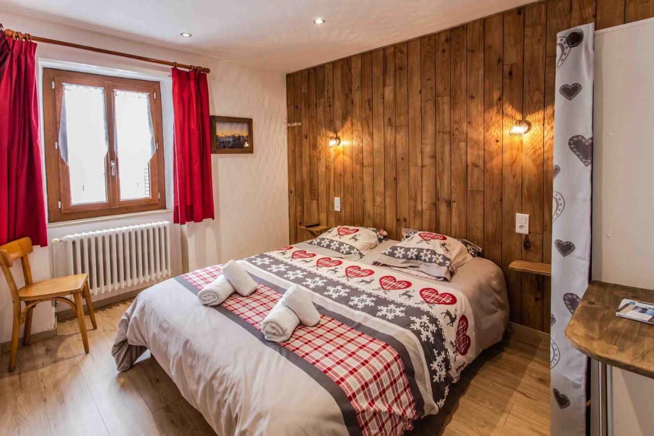 Auberge Le Vieux Chaillol Saint-Michel-de-Chaillol Екстер'єр фото